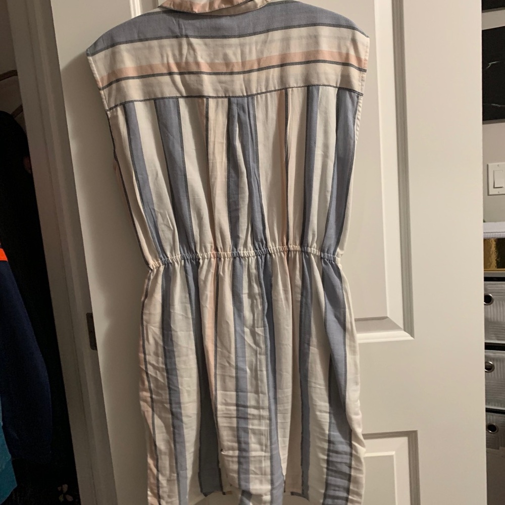 Target Button-Up Dress Size Medium - Picture 3 of 3
